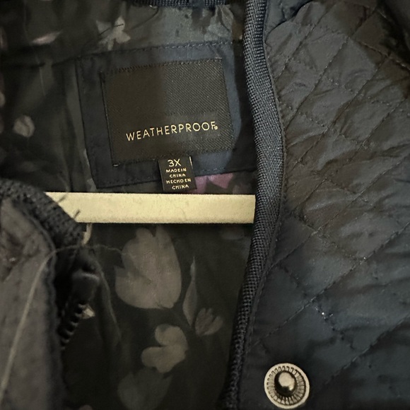 Weatherproof Quilted Navy Puffer Coat - Picture 2 of 15